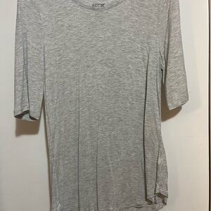 APT 9 Gray Women's Lightweight Soft Top Size Medium